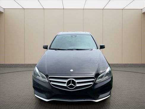 Used 2016 Mercedes-Benz E 350 4MATIC Sedan image 6