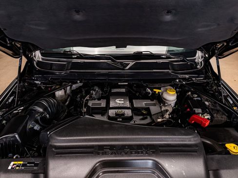 Used 2024 RAM 3500 Big Horn w/ Night Edition image 30