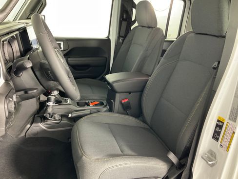 New 2026 Jeep Wrangler Unlimited Sport image 10