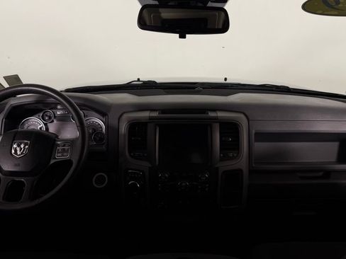 Used 2019 RAM 1500 Express w/ Wheel & Sound Group AWD/4WD image 30