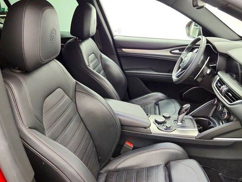 Used 2018 Alfa Romeo Stelvio Ti Sport AWD/4WD image 23
