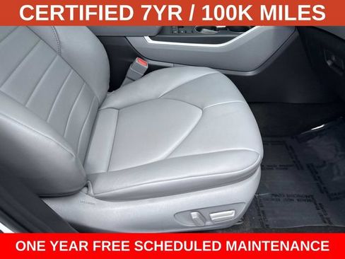 Used 2023 Toyota Highlander XLE FWD image 10