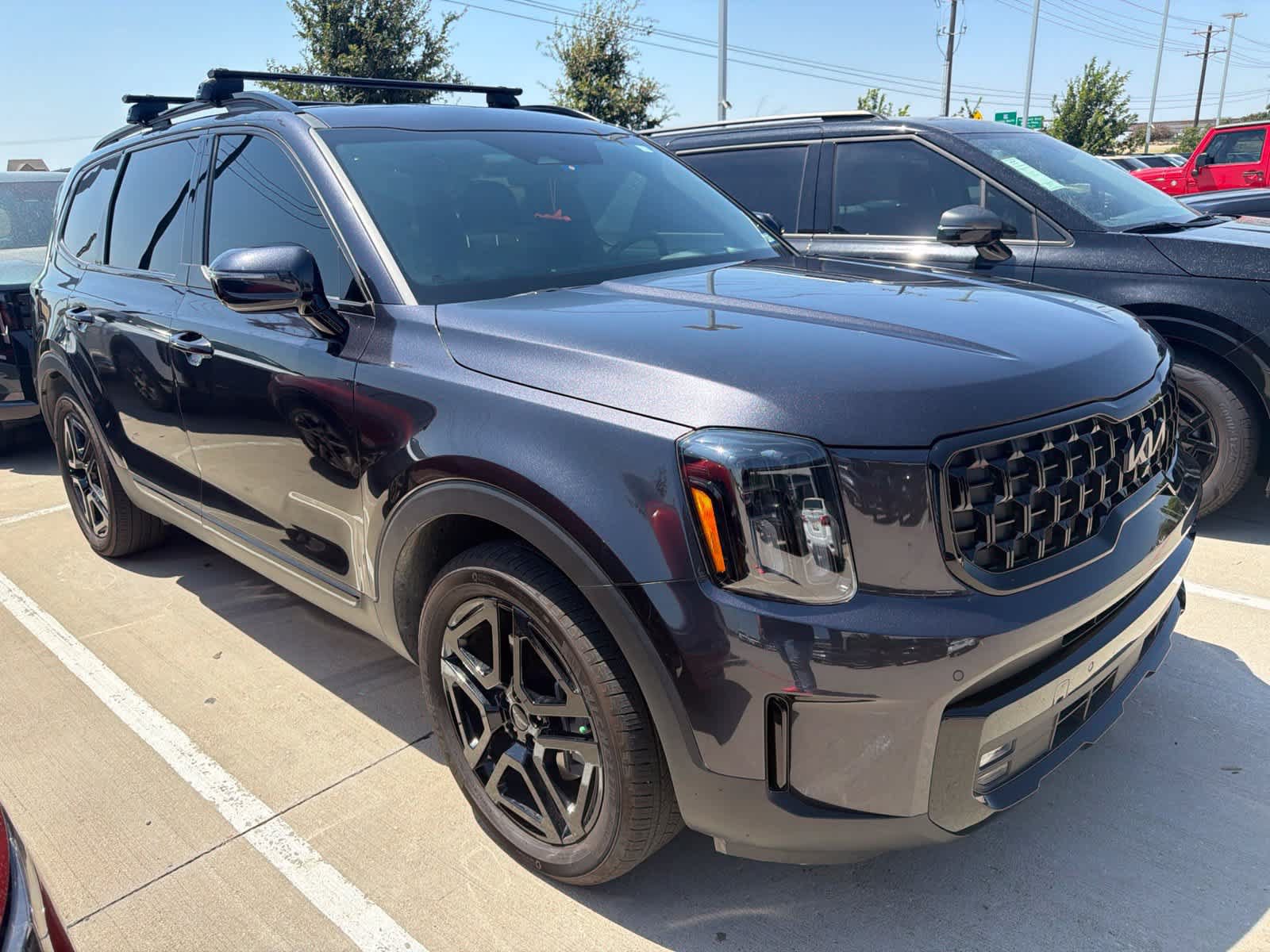 Certified 2025 Kia Telluride SX Prestige X-Line AWD/4WD image 2