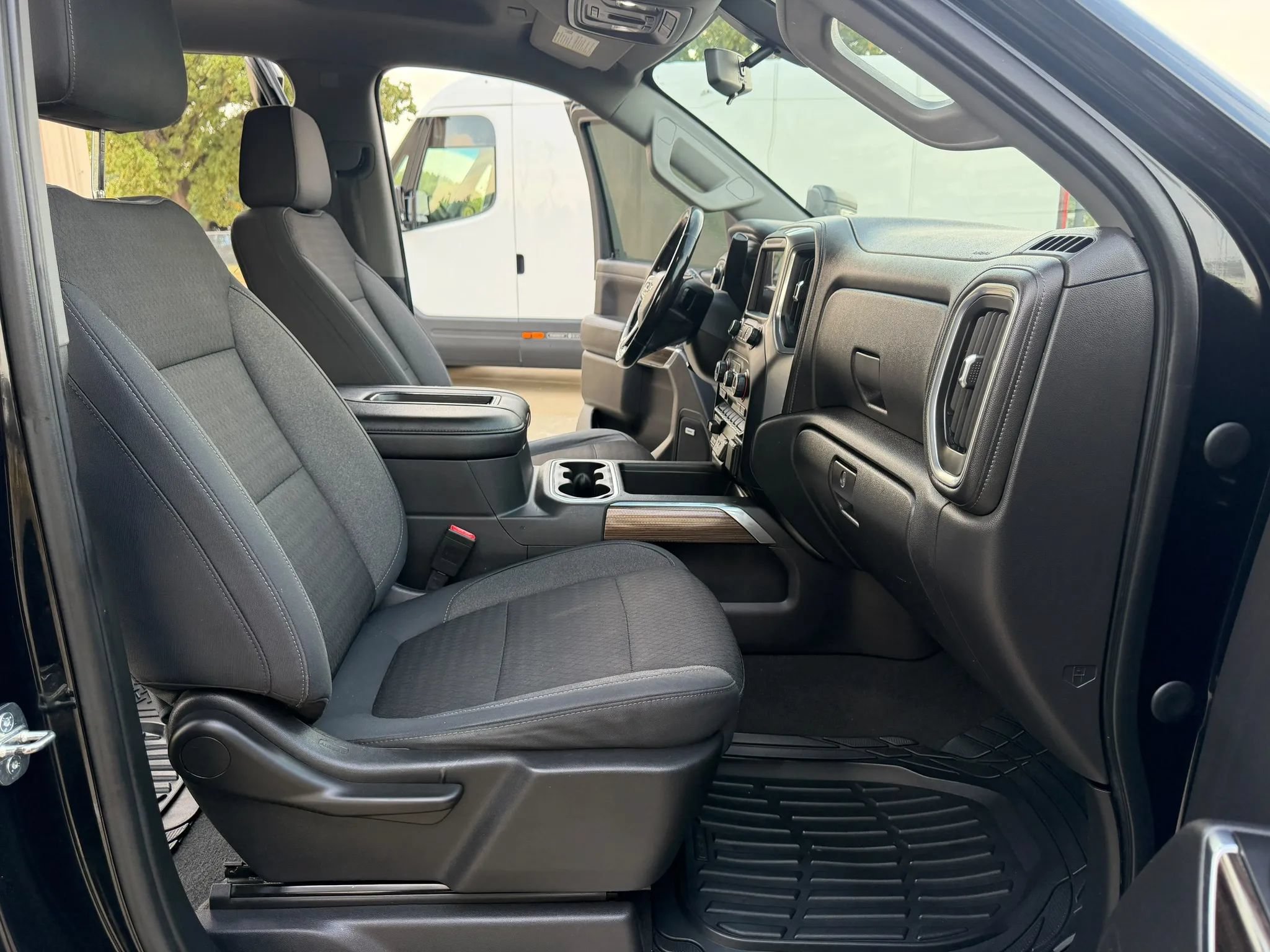 Used 2019 Chevrolet Silverado 1500 RST w/ All-Star Edition RWD image 22