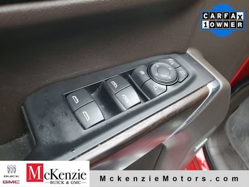Used 2021 GMC Sierra 1500 SLT w/ SLT Premium Plus Package AWD/4WD image 9