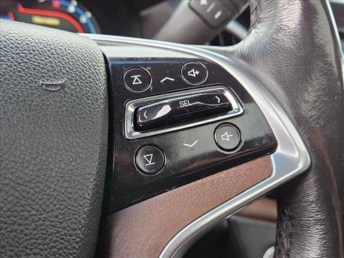 Used 2018 Cadillac Escalade Luxury image 13