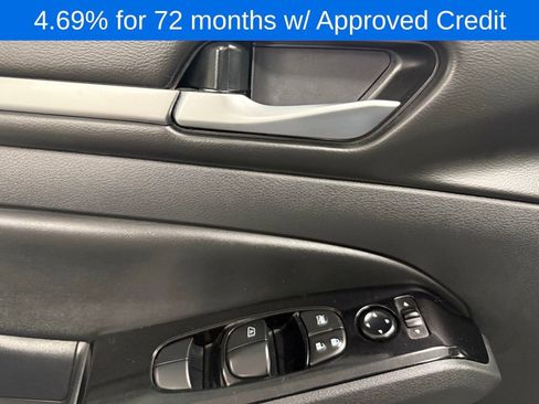 Used 2025 Nissan Altima 2.5 SR w/ SR Premium Package image 29