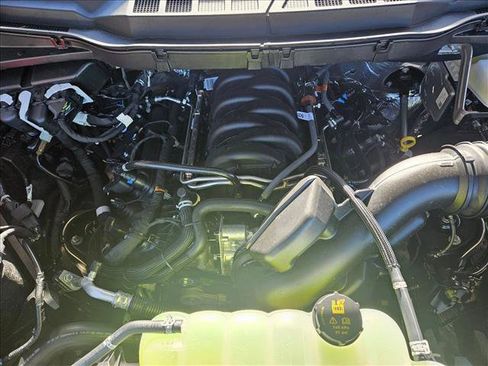 New 2025 Ford F150 Lariat w/ Equipment Group 501A Mid image 17