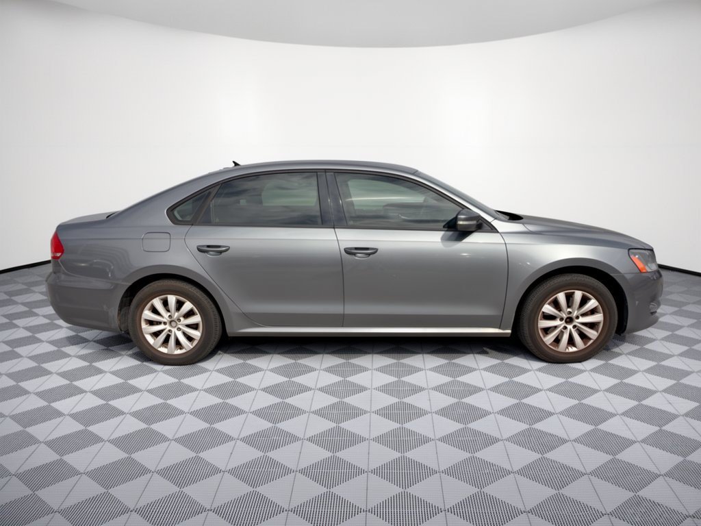 Used 2013 Volkswagen Passat 2.5 S FWD image 8