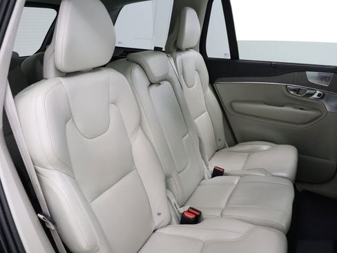 Used 2021 Volvo XC90 T8 Inscription w/ Lounge Package AWD/4WD image 36