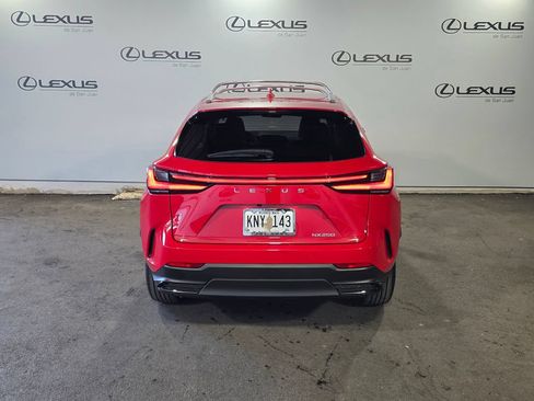 Used 2025 Lexus NX 250 FWD image 9
