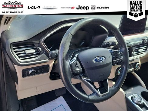 Used 2021 Ford Escape SEL AWD/4WD image 11