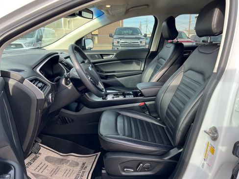 Used 2019 Ford Edge SEL w/ Equipment Group 201A FWD image 17