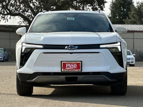 New 2026 Chevrolet Blazer EV LT image 12