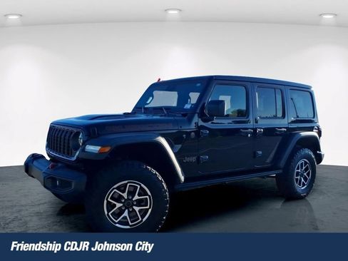 Used 2025 Jeep Wrangler Unlimited Rubicon w/ Convenience Group AWD/4WD image 1