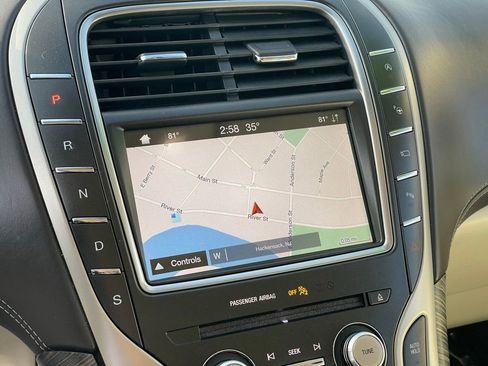 Used 2019 Lincoln Nautilus Black Label image 18