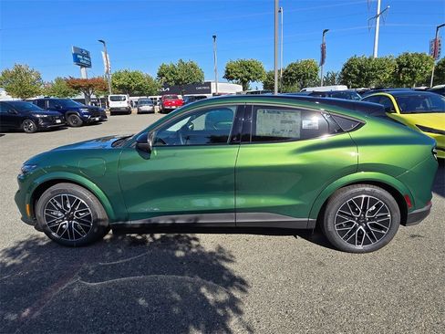 New 2025 Ford Mustang Mach-E Premium image 8