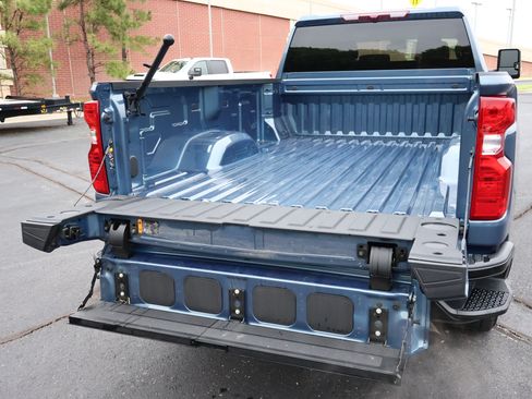 Used 2025 Chevrolet Silverado 2500 Custom w/ Custom Value Package AWD/4WD image 23