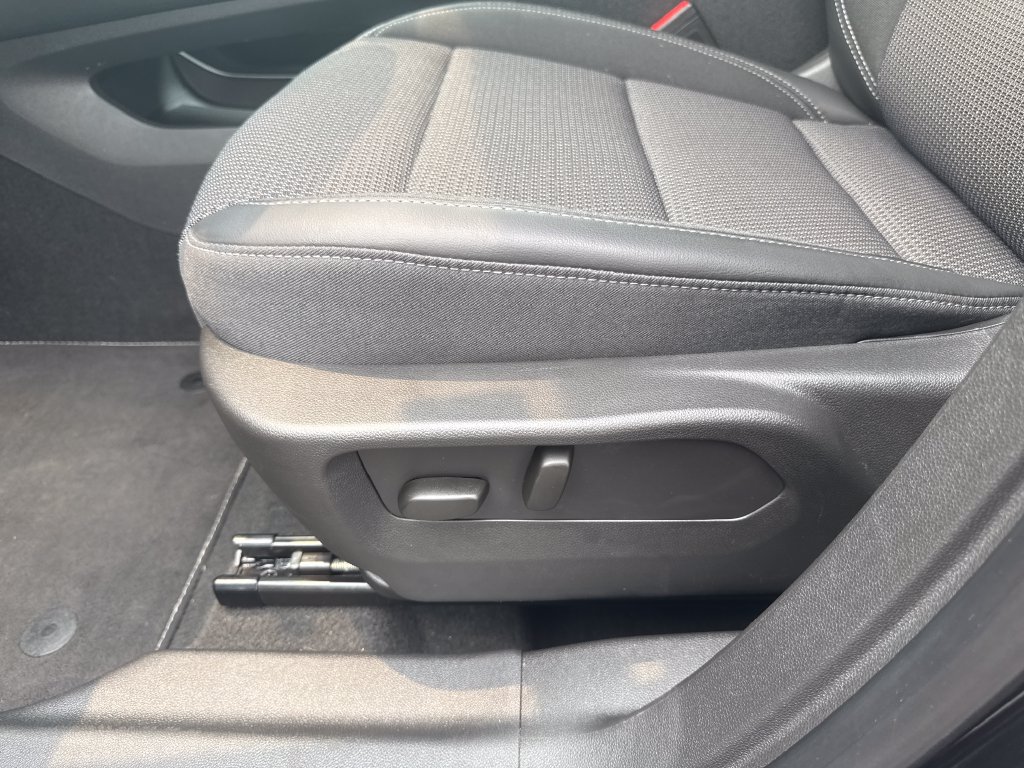 Certified 2023 Buick Envision Preferred AWD/4WD image 15