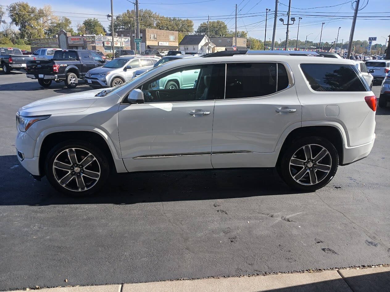 Used 2019 GMC Acadia Denali AWD/4WD image 7