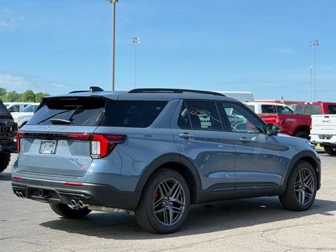 New 2026 Ford Explorer ST AWD/4WD image 43