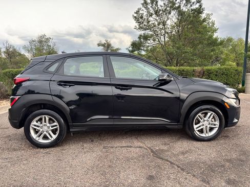 Used 2023 Hyundai Kona SE AWD/4WD image 4