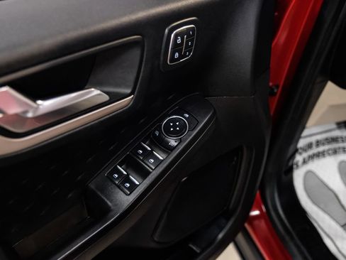 Used 2020 Ford Escape SEL image 42