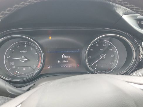 Used 2021 Buick Encore GX Select image 11