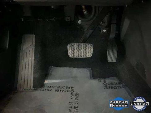 Used 2025 Chevrolet Equinox EV LT w/ Convenience Package image 33