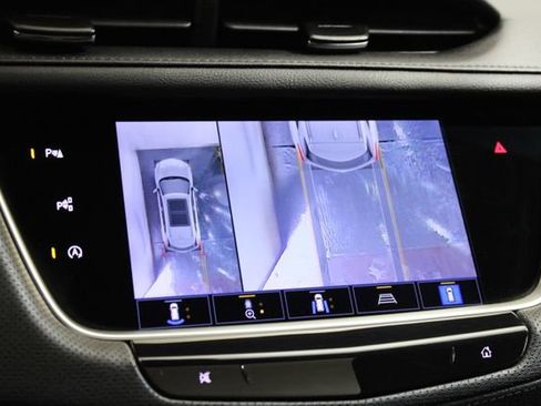 Certified 2022 Cadillac XT5 Sportv w/ LPO, ONYX Package AWD/4WD image 23