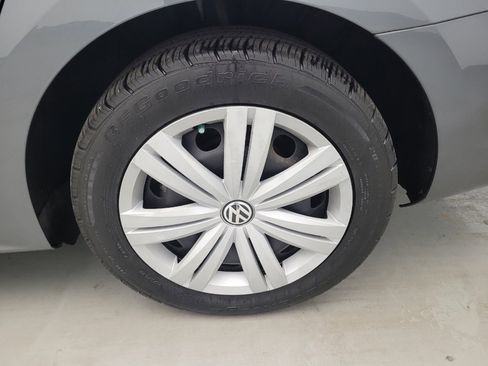 Used 2017 Volkswagen Jetta S FWD image 31