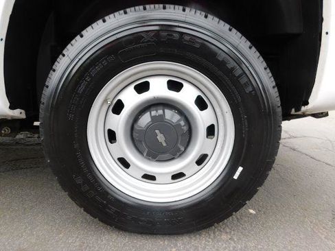 Used 2012 Chevrolet Colorado W/T image 9