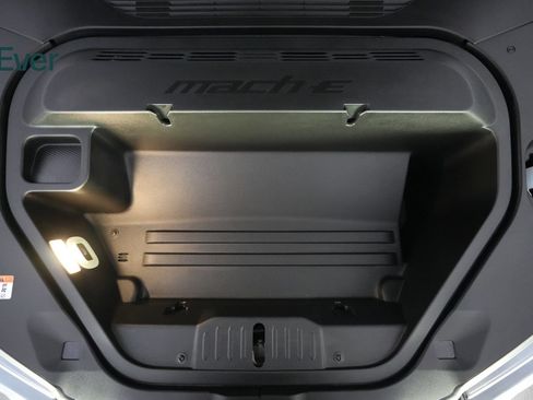 Used 2025 Ford Mustang Mach-E Premium AWD/4WD image 27