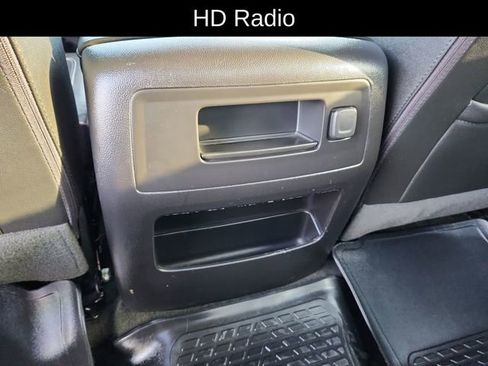 Used 2018 GMC Sierra 1500 SLT image 28