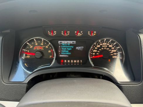 Used 2014 Ford F150 FX4 w/ Equipment Group 402A Luxury AWD/4WD image 45
