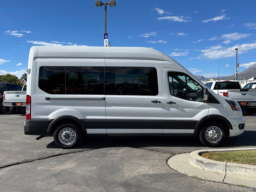Used 2025 Ford Transit 350 XLT AWD/4WD image 5