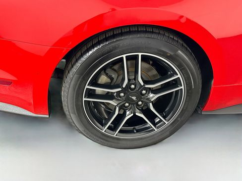 Used 2020 Ford Mustang Premium RWD image 31