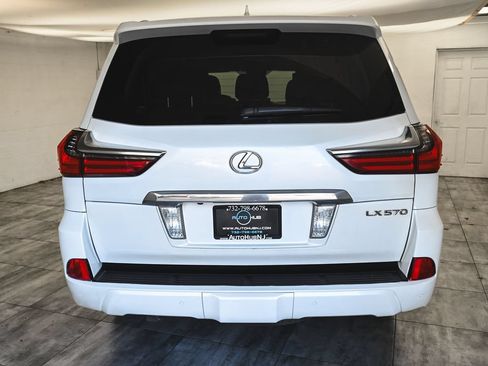 Used 2017 Lexus LX 570 4WD image 5