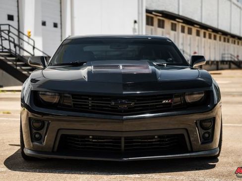 Used 2014 Chevrolet Camaro ZL1 image 14