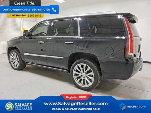 Used 2015 Cadillac Escalade Platinum AWD/4WD image 3