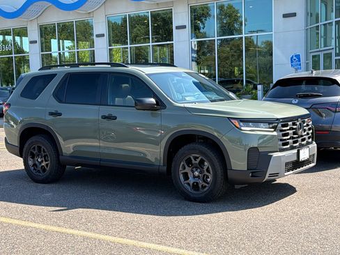 Certified 2026 Honda Pilot TrailSport image 1