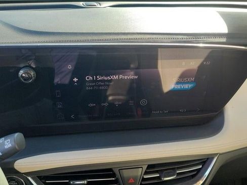 Used 2024 Buick Encore GX Preferred image 19