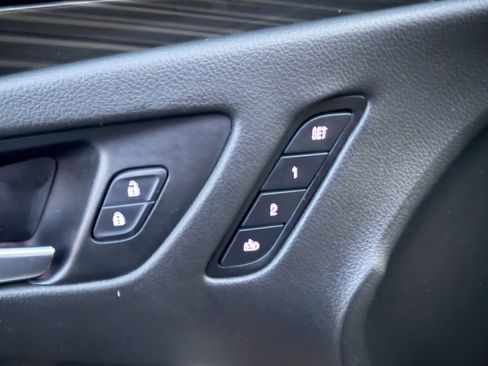 Used 2020 Buick Envision Premium image 29