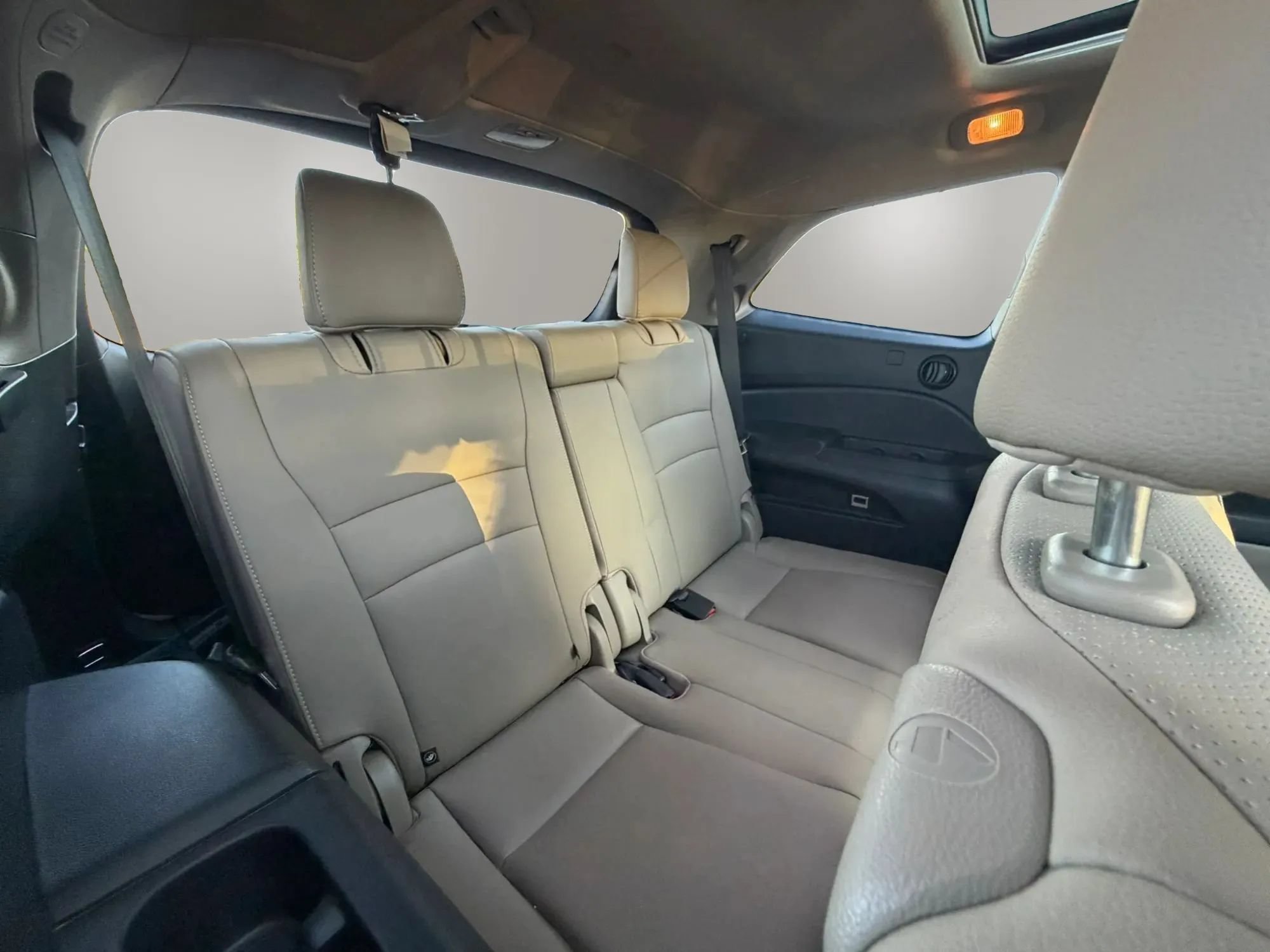 Used 2016 Honda Pilot Elite image 27