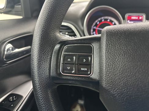 Used 2014 Dodge Journey SXT w/ Flexible Seating Group image 34