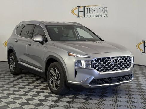 Used 2022 Hyundai Santa Fe SEL w/ Convenience Package FWD image 2
