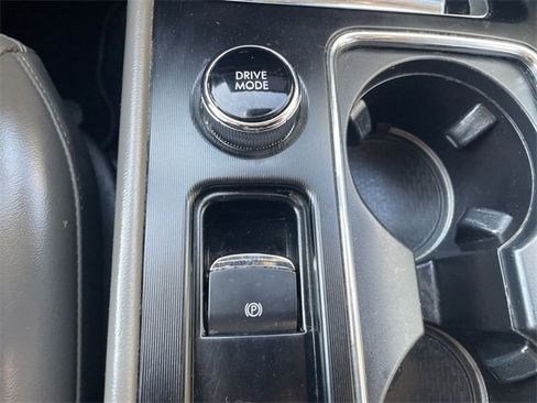 Used 2023 Lincoln Corsair FWD w/ Equipment Group 101A image 18