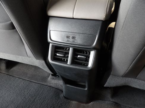 Used 2025 GMC Terrain Elevation AWD/4WD image 21