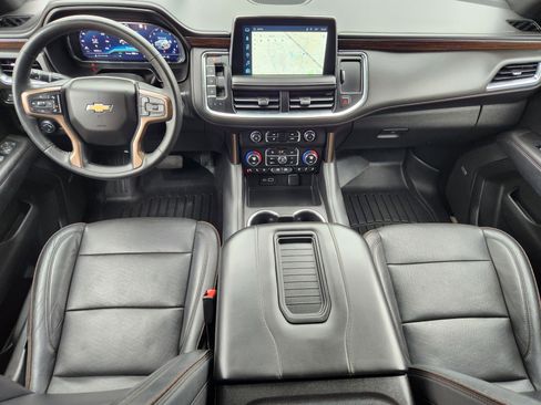 Used 2023 Chevrolet Suburban High Country image 27