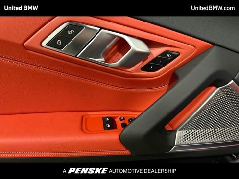 Used 2024 BMW Z4 M40i w/ Premium Package image 11